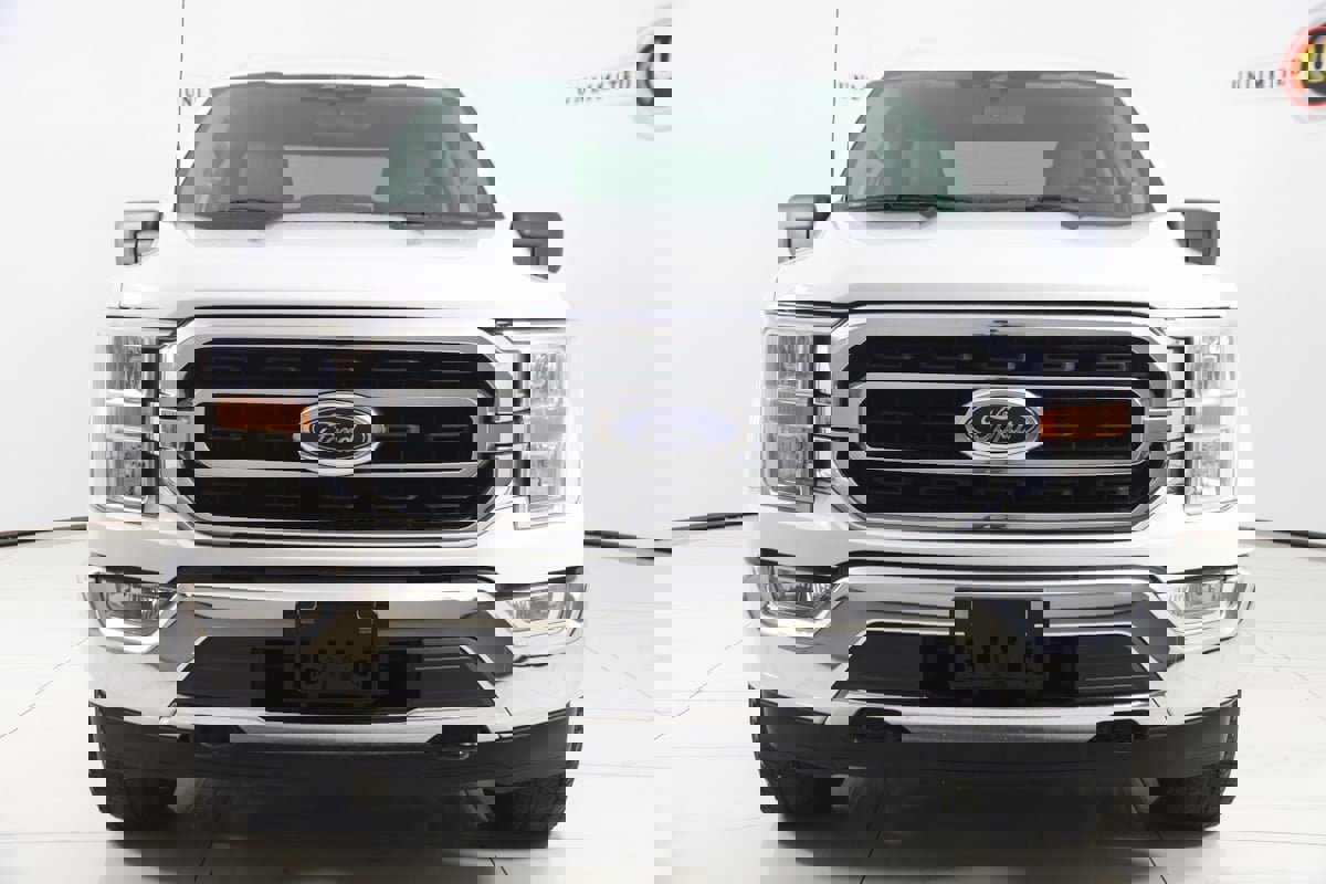 Used 2022 Ford F150 XLT w/ XTR Package image 45
