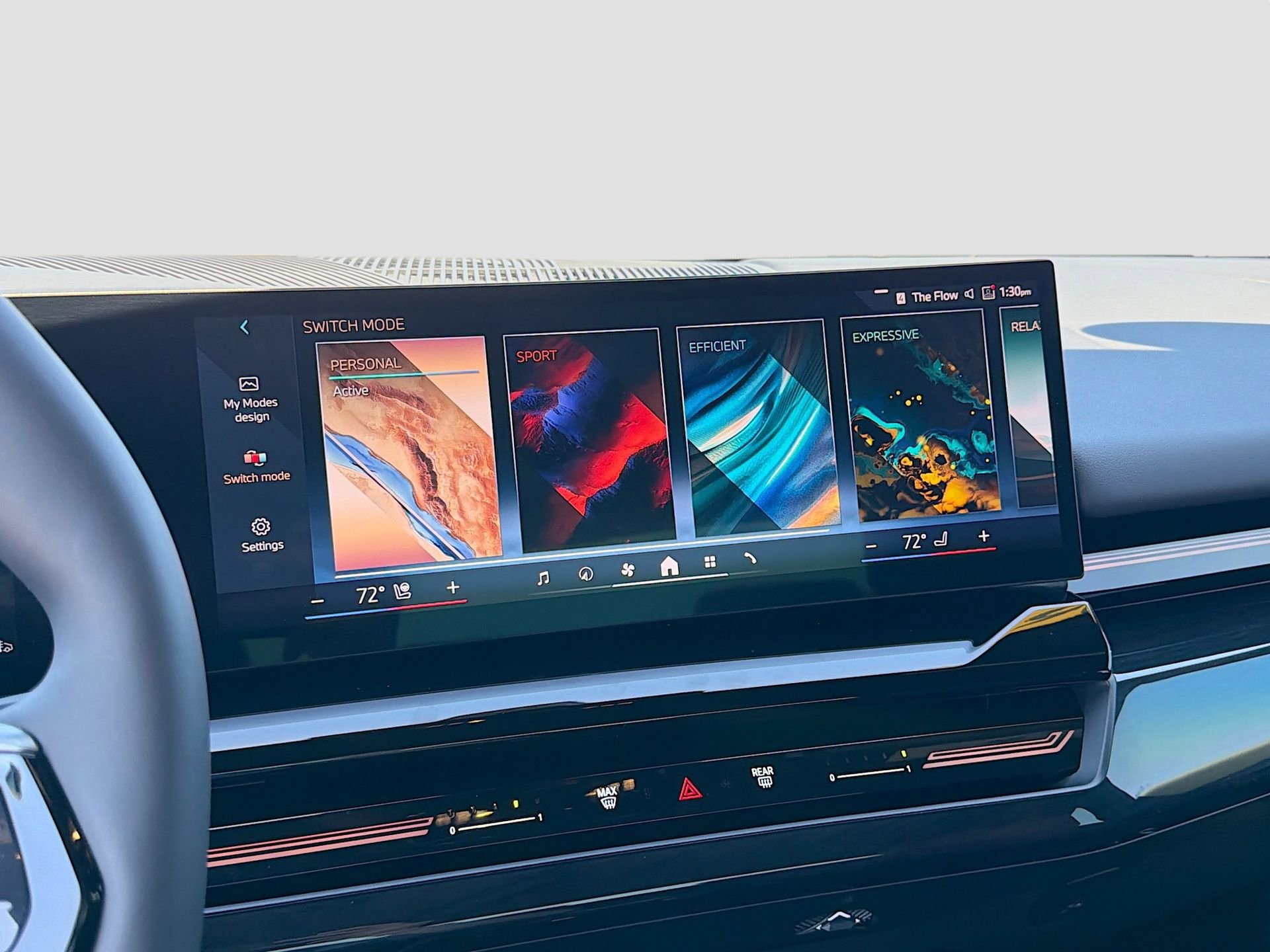 Used 2026 BMW 530i w/ Premium Package image 32