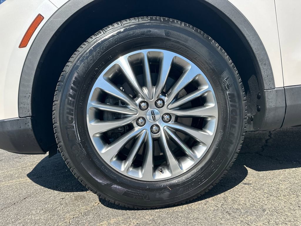 Used 2017 Lincoln MKX Select w/ Select Plus Package image 12