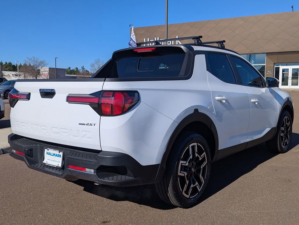 Used 2025 Hyundai Santa Cruz Limited image 4