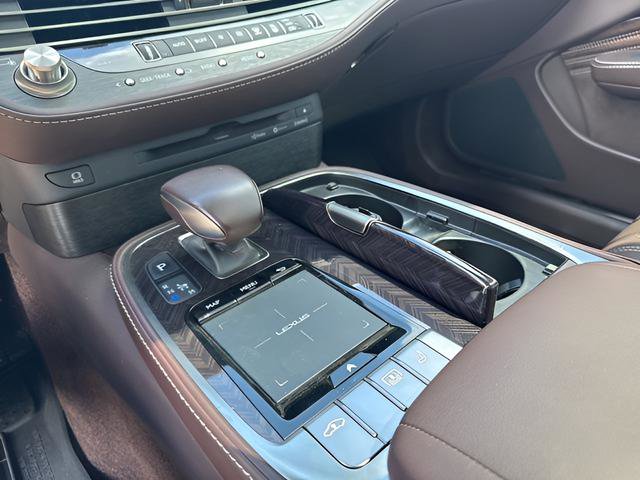 Used 2018 Lexus LS 500 w/ Interior Upgrade Package image 15