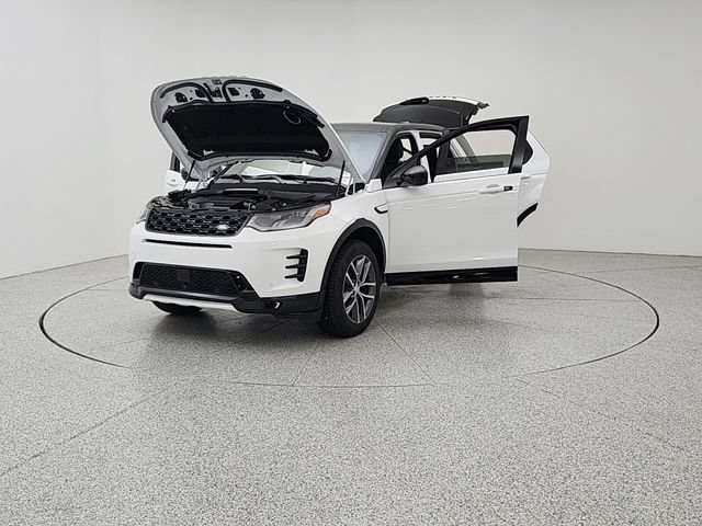New 2026 Land Rover Discovery Sport Landmark AWD/4WD image 9