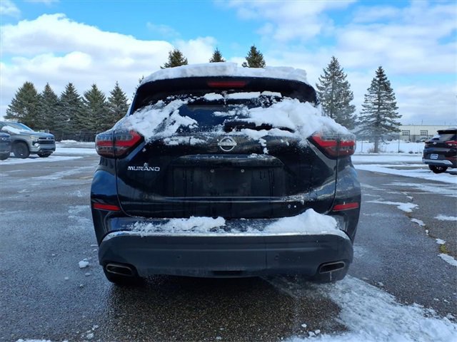 Used 2023 Nissan Murano S image 6