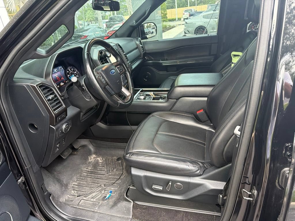 Used 2021 Ford Expedition Limited RWD image 5