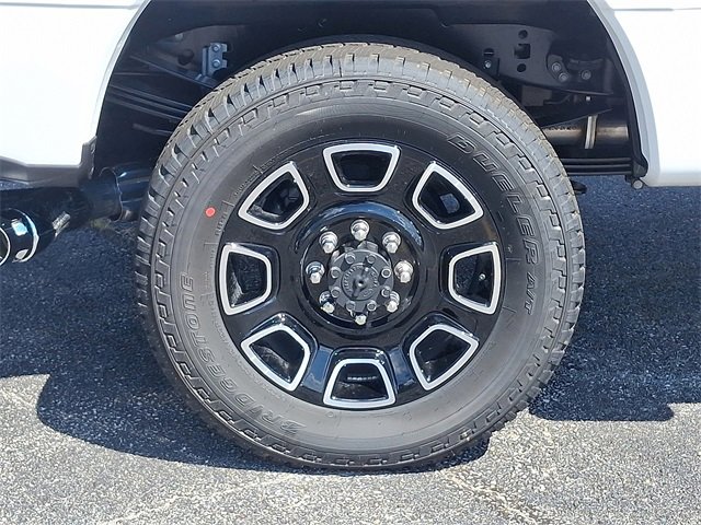 New 2026 Ford F250 Platinum image 5