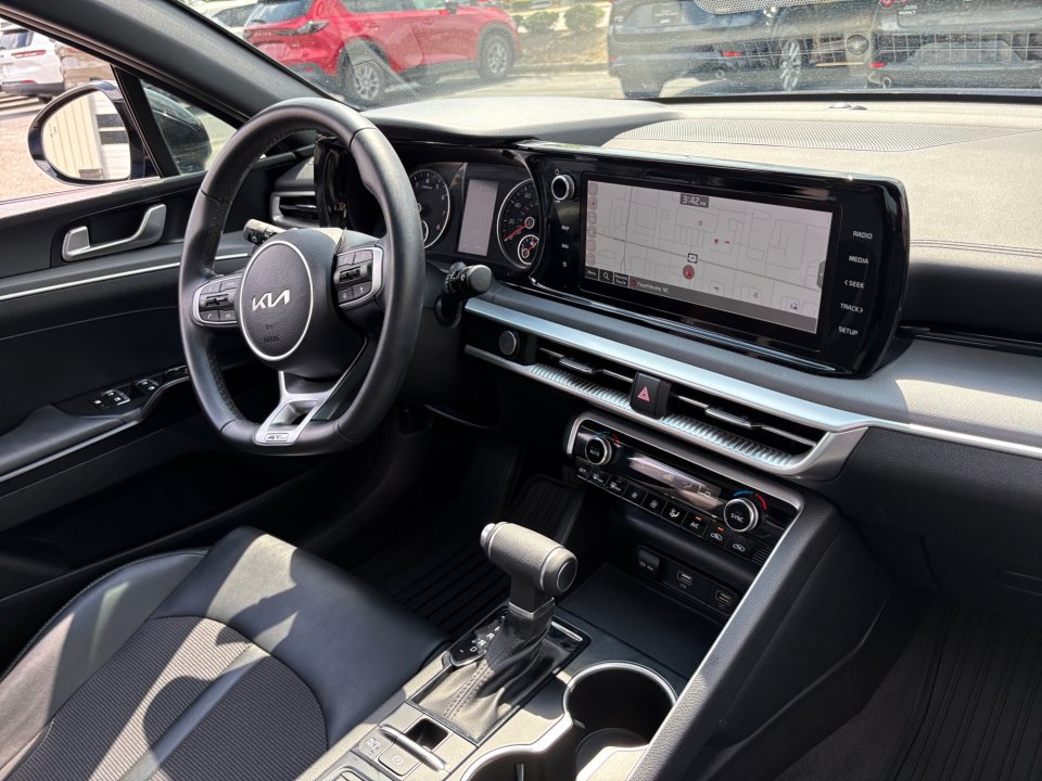 Used 2023 Kia K5 GT-Line FWD image 28