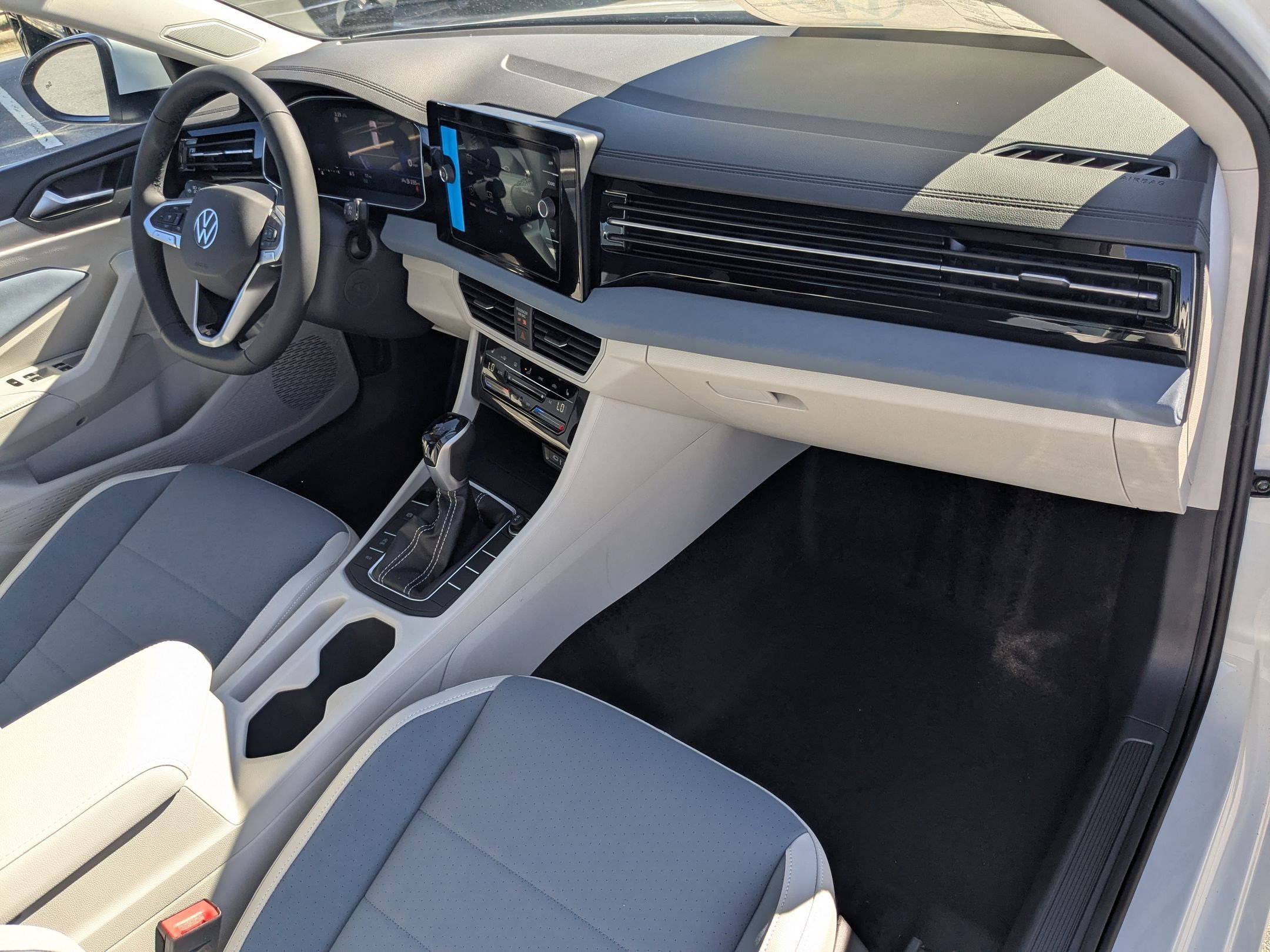 New 2026 Volkswagen Jetta SE image 35