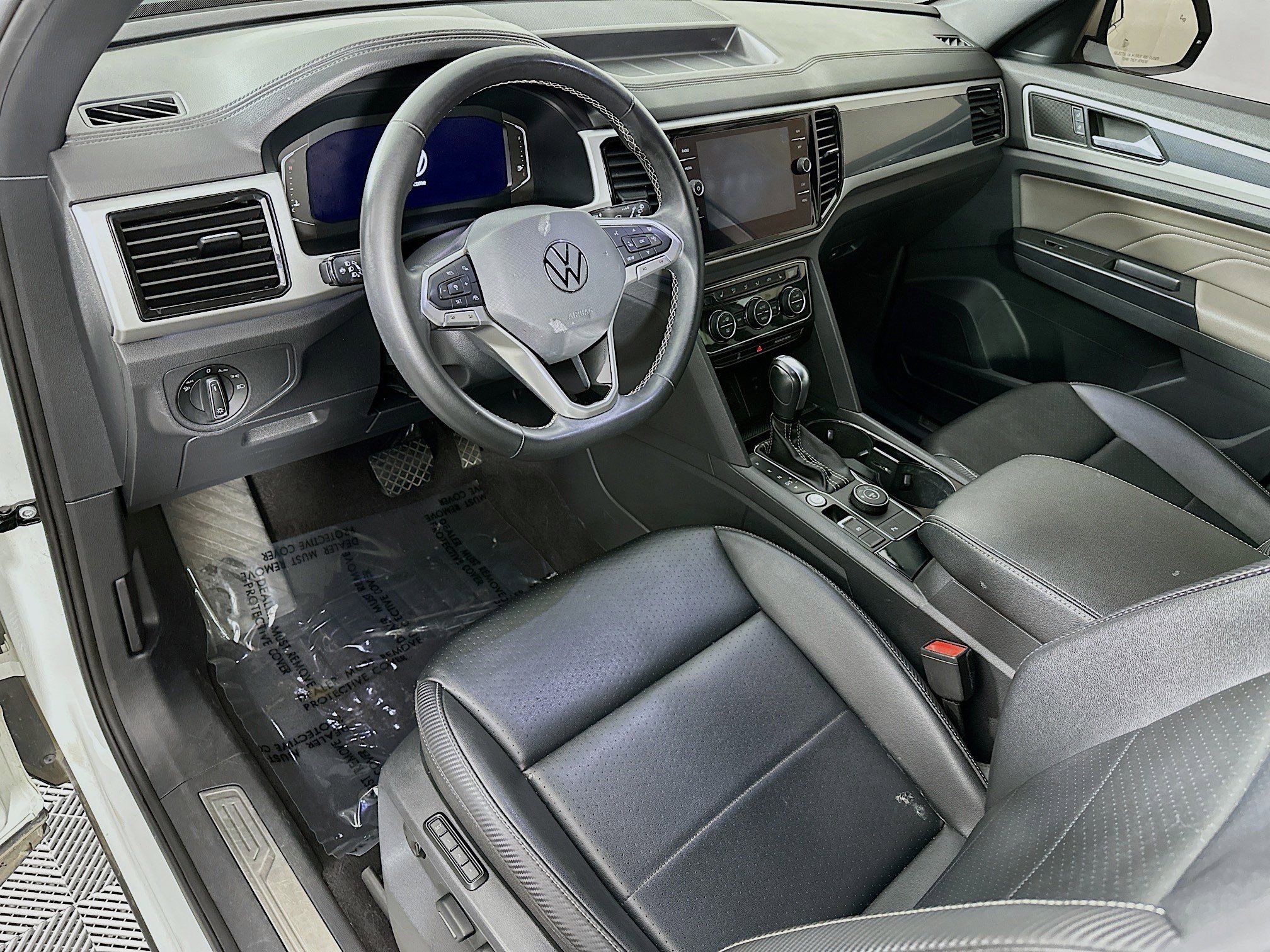 Used 2021 Volkswagen Atlas Cross Sport SEL w/ Cross Sport MDO Package image 9