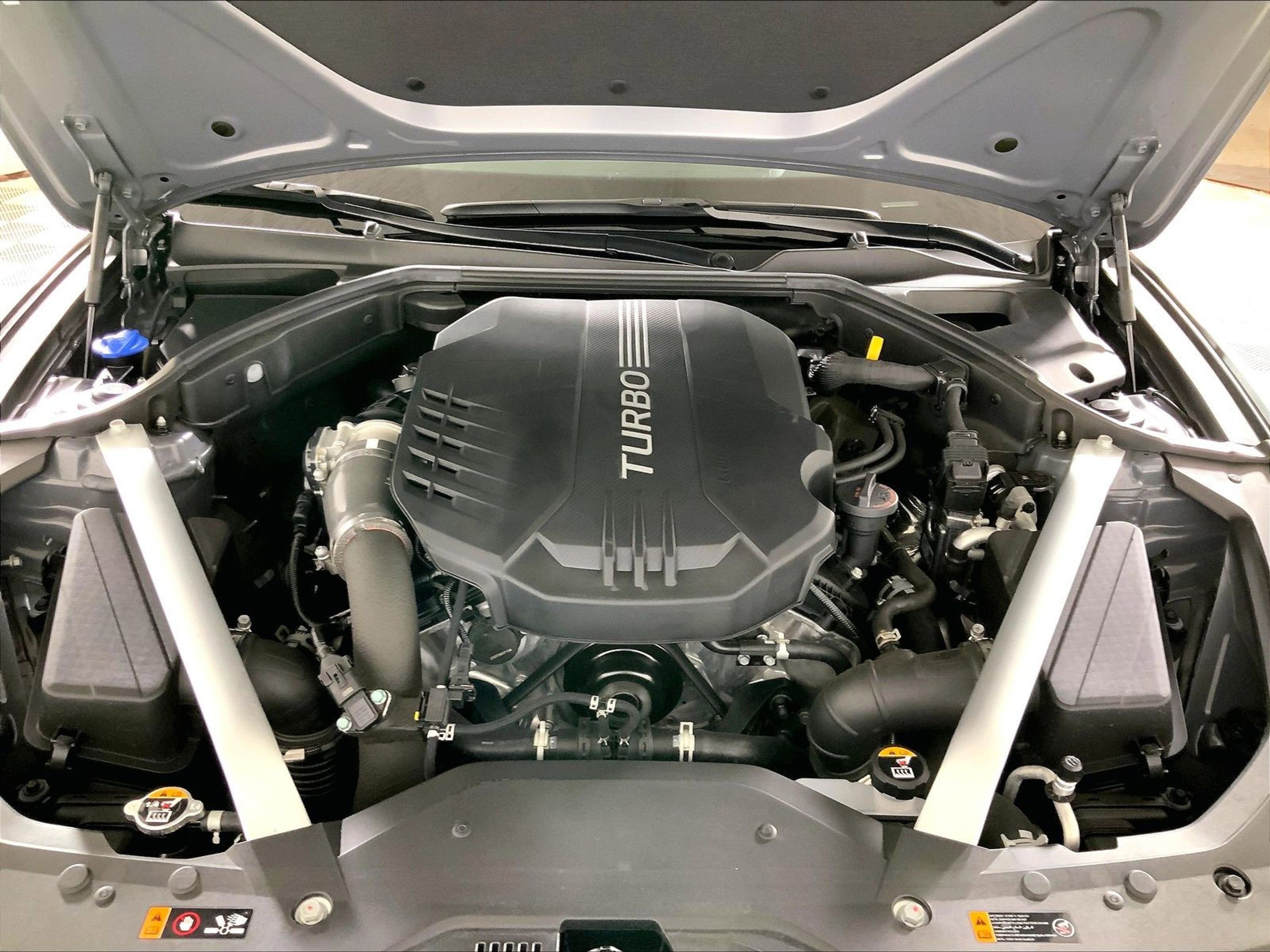 Used 2024 Genesis G70 3.3T Advanced RWD image 25