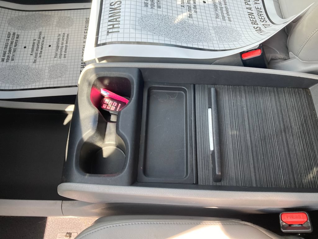 Used 2018 Honda Odyssey EX-L image 33