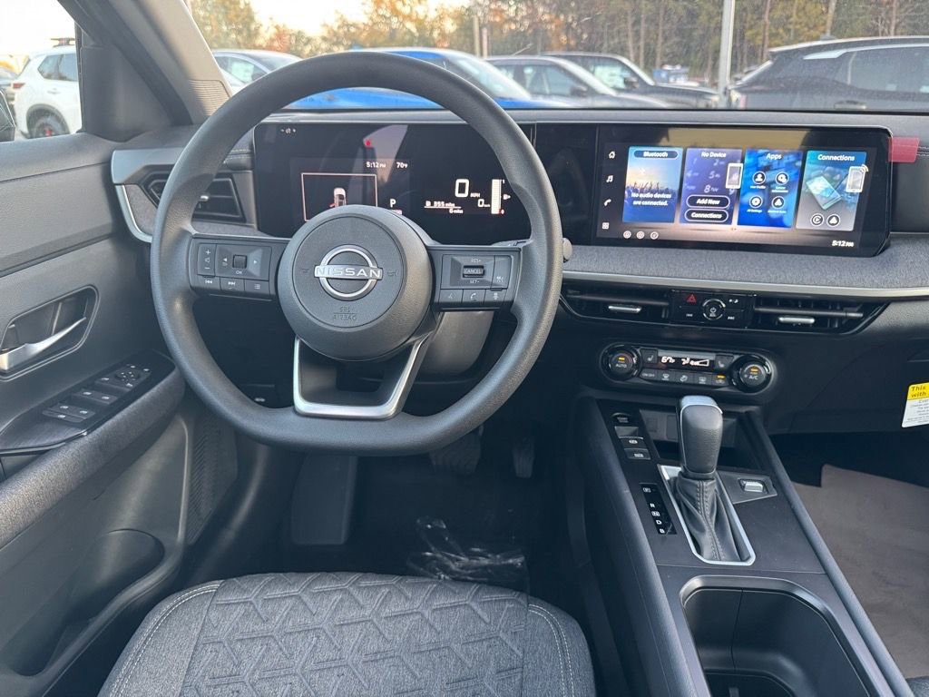 New 2026 Nissan Kicks SV w/ SV Premium Package FWD image 12