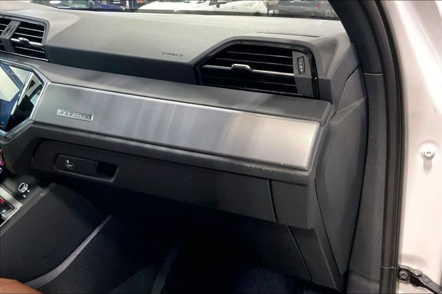 Certified 2023 Audi Q3 2.0T Premium w/ Convenience Package image 15