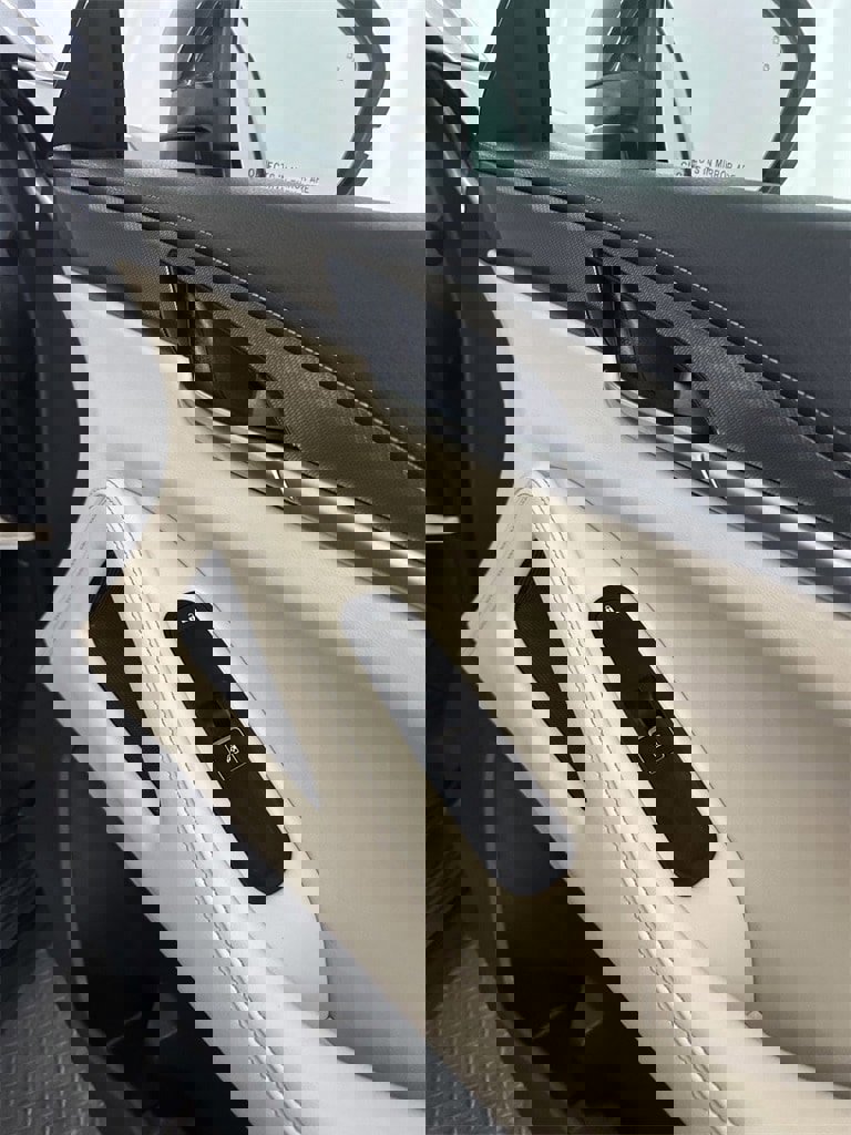 Used 2023 INFINITI QX60 Luxe image 44