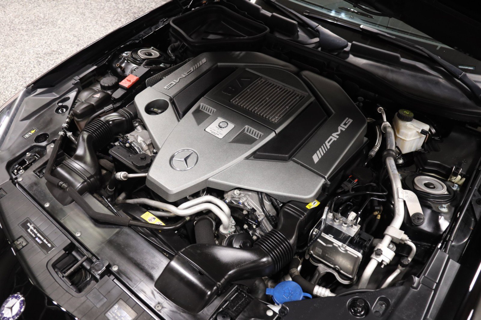 Used 2015 Mercedes-Benz SLK 55 AMG image 16