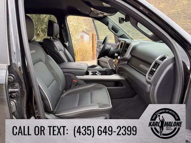 Used 2025 RAM 1500 Laramie w/ Sport Appearance Package AWD/4WD image 34