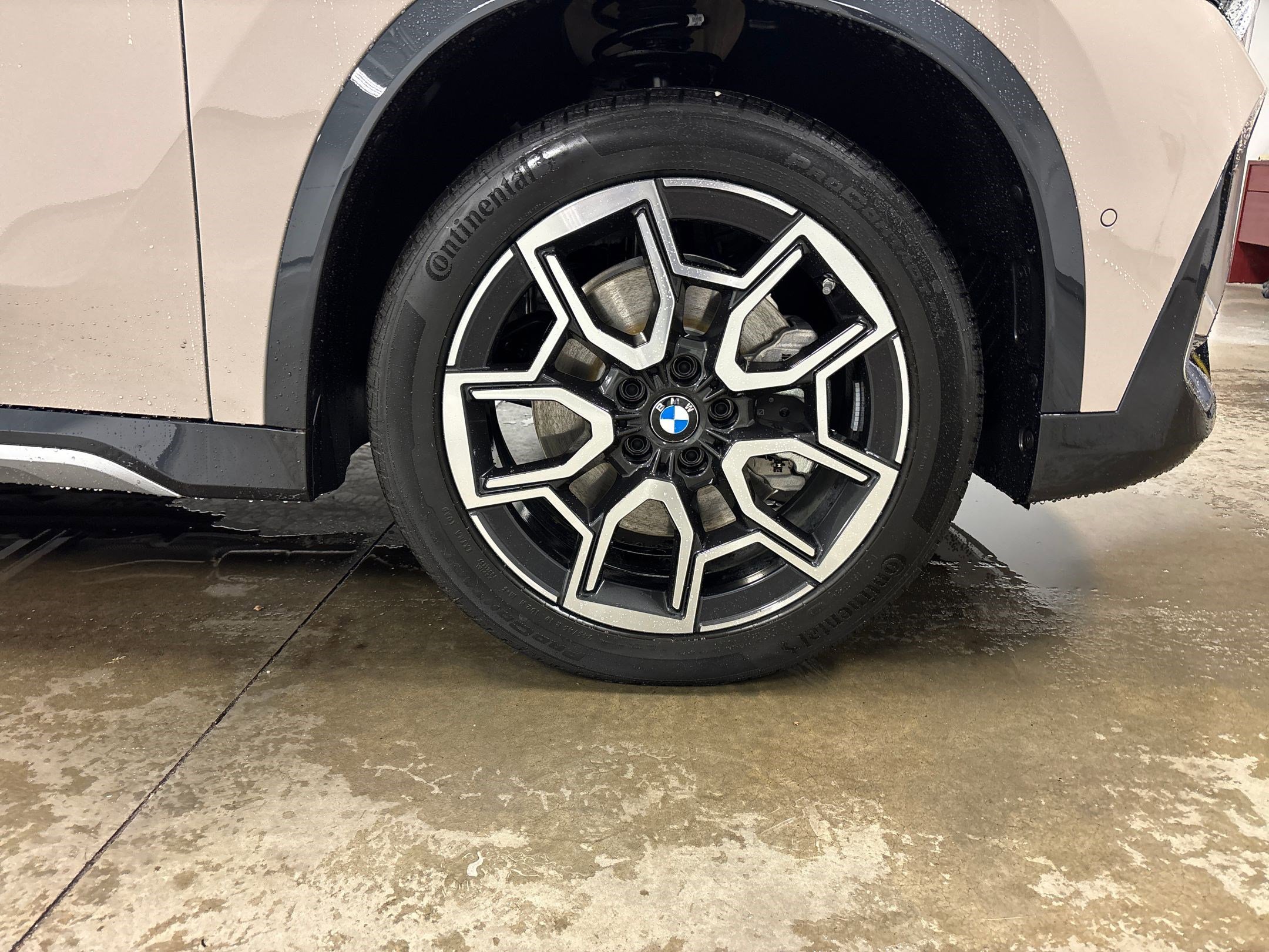 Used 2026 BMW X1 xDrive28i w/ Convenience Package image 23