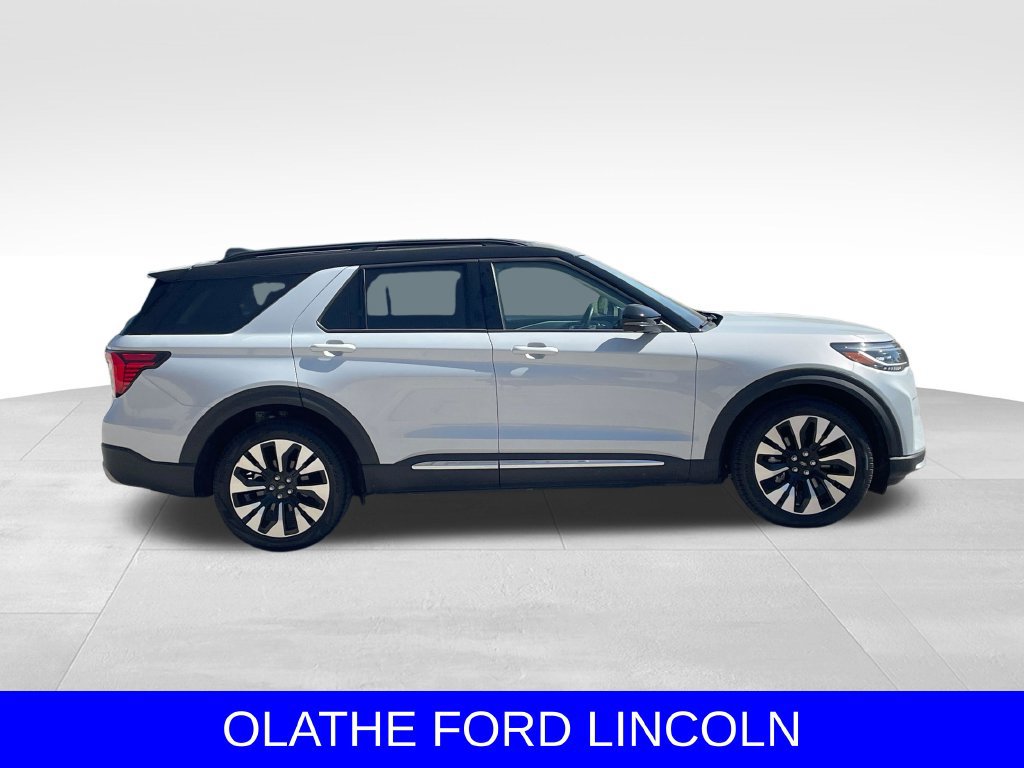 New 2026 Ford Explorer Platinum w/ LUX Leather Package AWD/4WD image 6