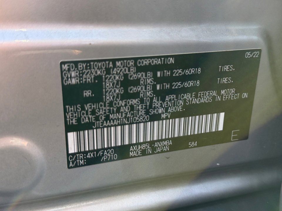 Used 2022 Toyota Venza LE image 38