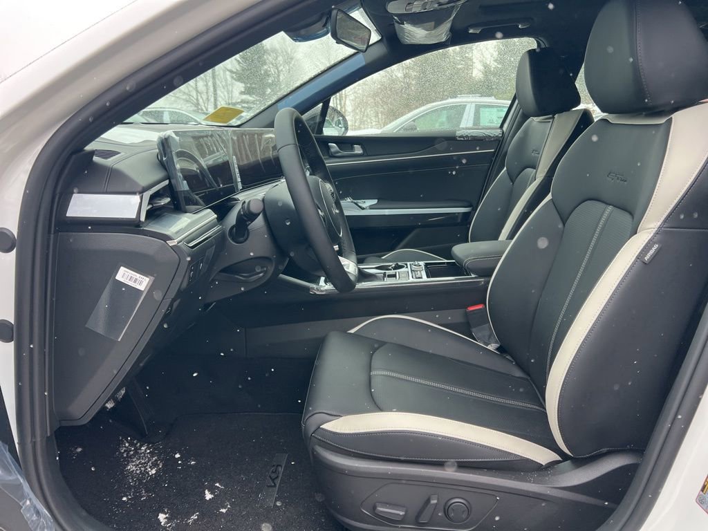 New 2026 Kia K5 GT-Line image 9