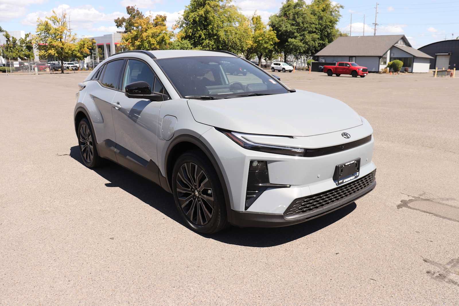 Used 2026 Toyota C-HR AWD/4WD image 3