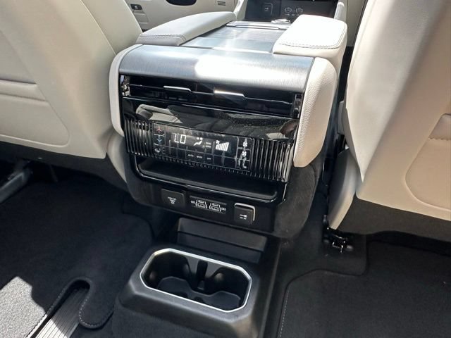 New 2026 Jeep Grand Wagoneer Limited AWD/4WD image 31