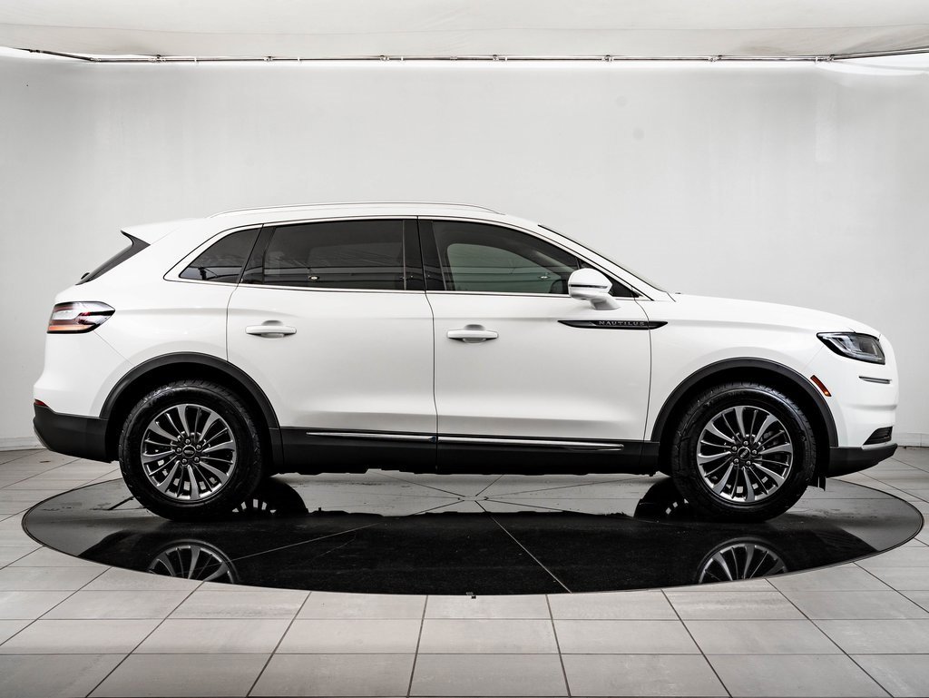 Used 2021 Lincoln Nautilus FWD w/ Equipment Group 101A image 11