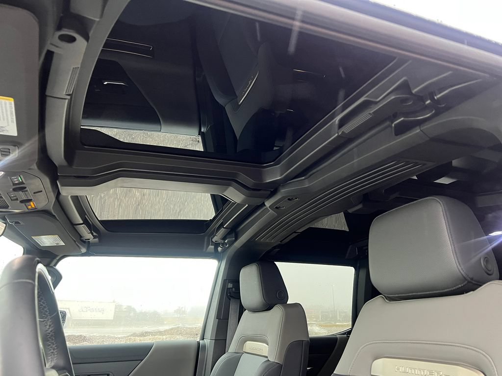 New 2025 GMC Hummer EV 2X AWD/4WD image 19