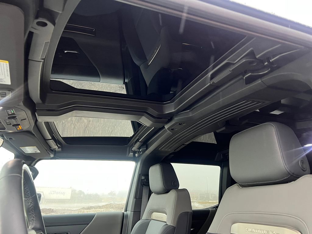 New 2025 GMC Hummer EV 2X AWD/4WD image 19
