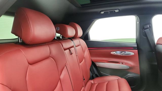 Used 2026 Genesis GV70 2.5T Sport Prestige image 27