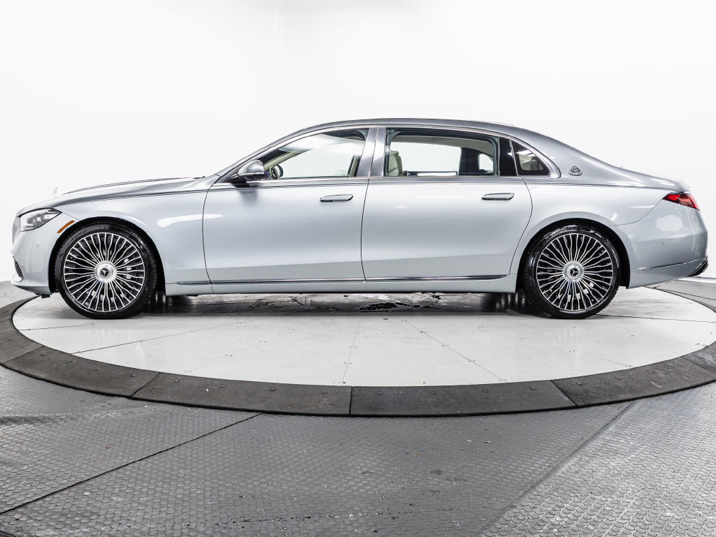 Used 2024 Mercedes-Benz Maybach S 580 4MATIC image 4