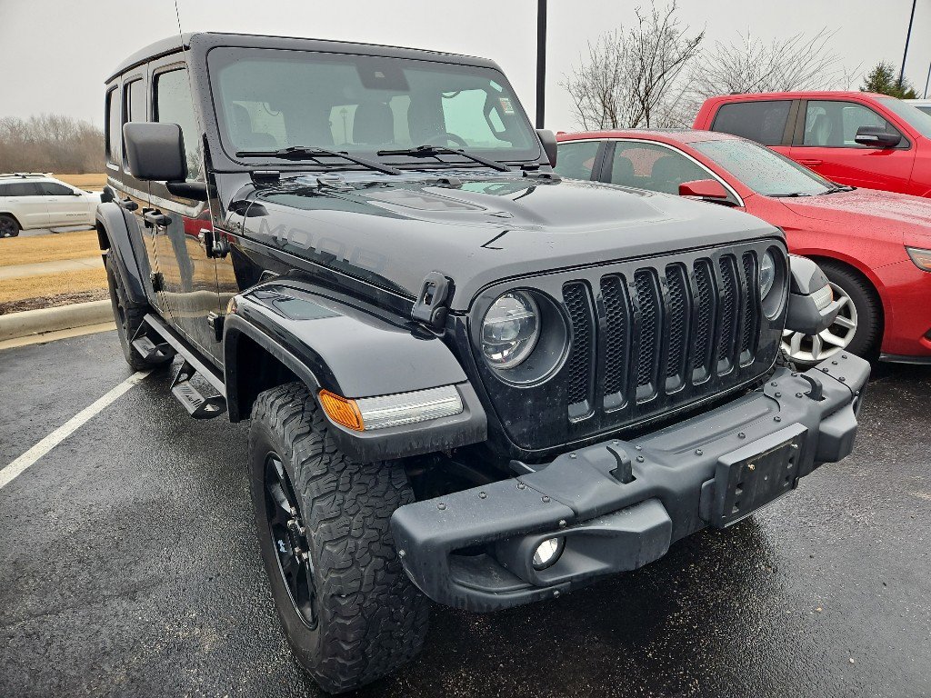 Used 2019 Jeep Wrangler Unlimited Sahara w/ Quick Order Package 24M Moab image 3
