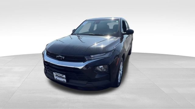 Used 2021 Chevrolet TrailBlazer LS FWD image 2