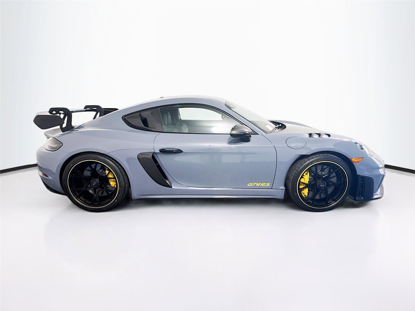 Used 2025 Porsche 718 Cayman GT4 RS w/ Weissach Package image 28