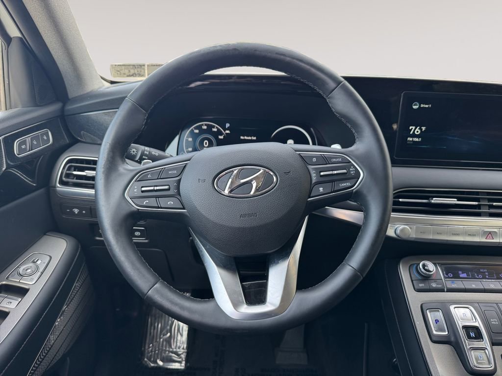 Used 2021 Hyundai Palisade Limited image 12