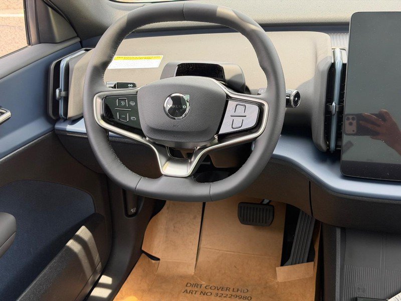 New 2026 Volvo EX30 Ultra w/ Climate Package AWD/4WD image 5