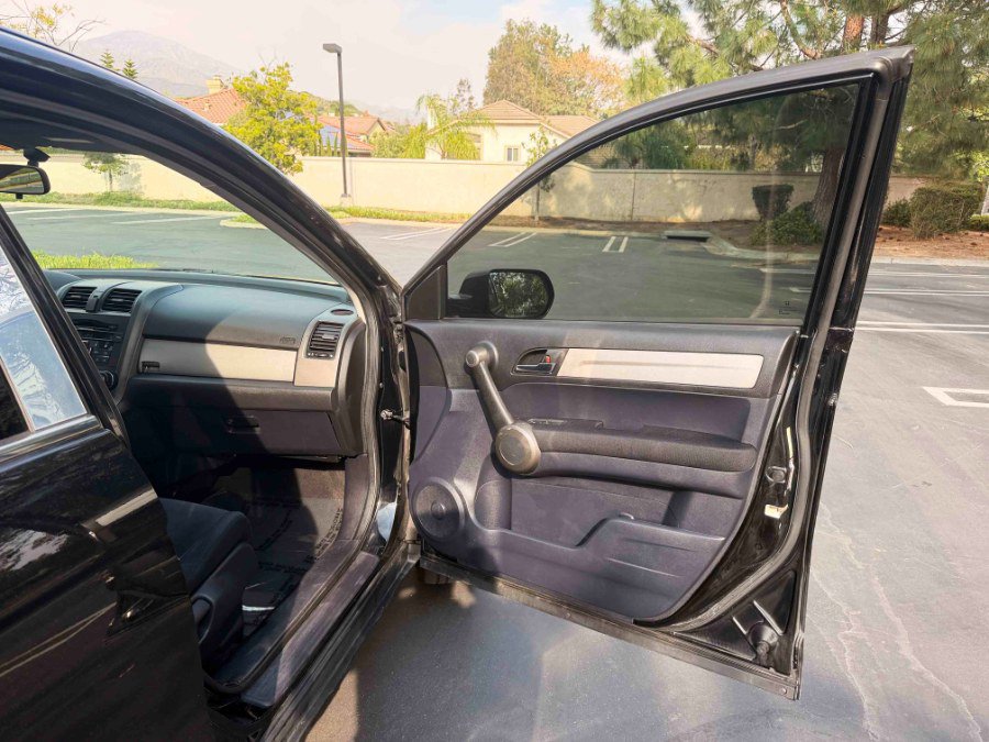 Used 2011 Honda CR-V EX image 23