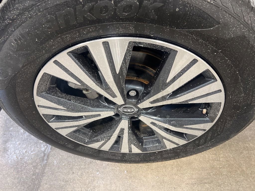 Certified 2023 Nissan Rogue SV w/ SV Premium B Package image 42