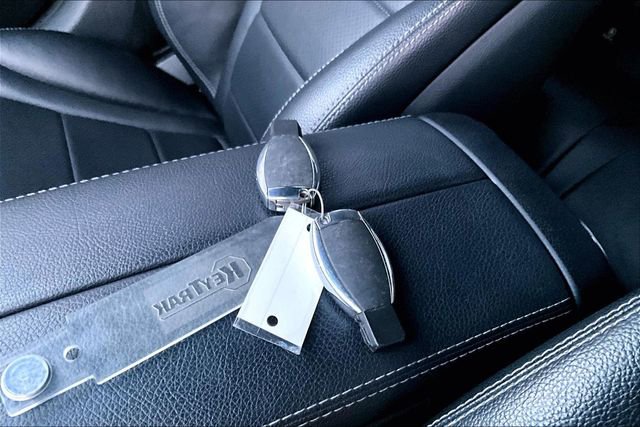 Used 2017 Mercedes-Benz C 300 4MATIC Sedan image 30