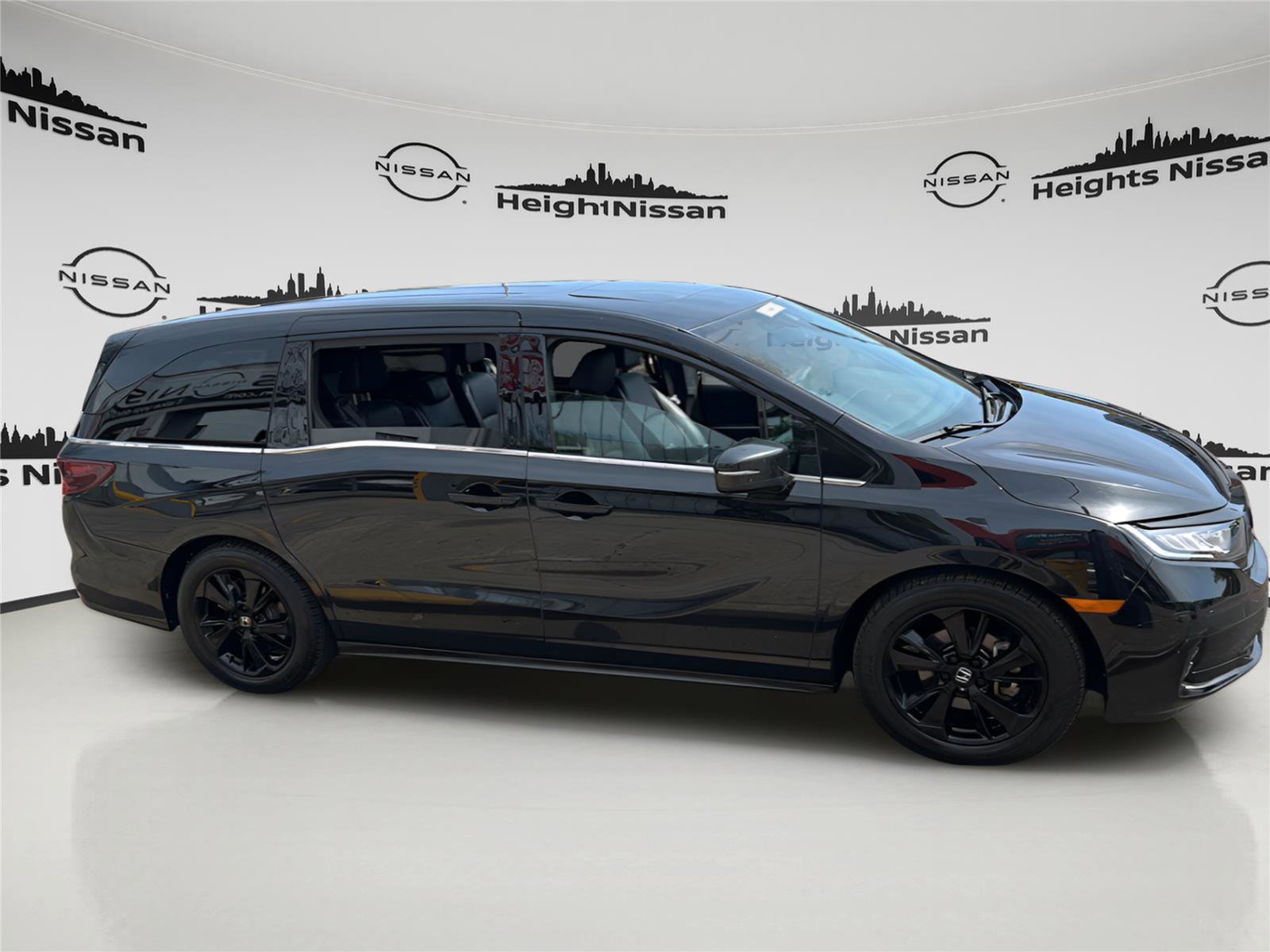 Used 2024 Honda Odyssey Sport image 7