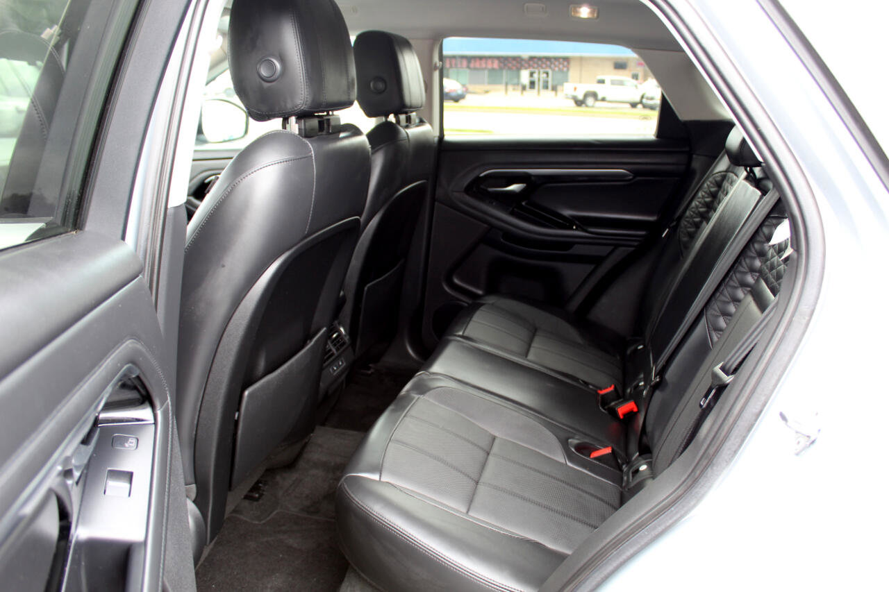 Used 2020 Land Rover Range Rover Evoque SE image 10