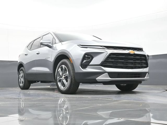 New 2026 Chevrolet Blazer LT w/ Convenience Package AWD/4WD image 45