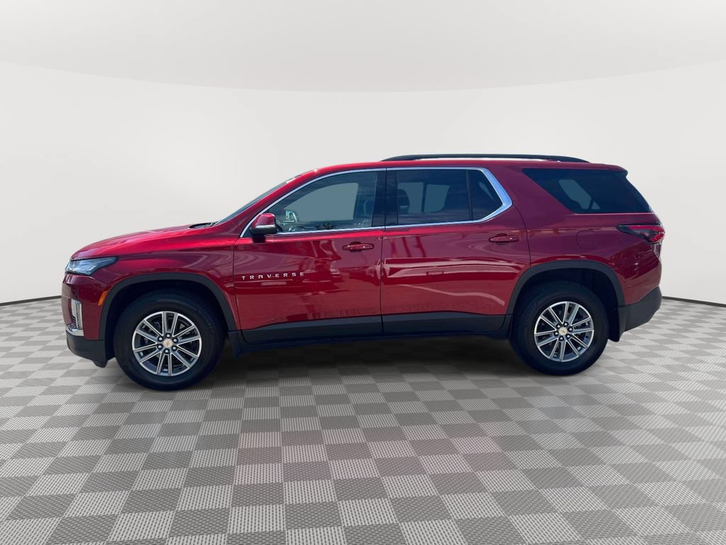 Used 2023 Chevrolet Traverse LT AWD/4WD image 7