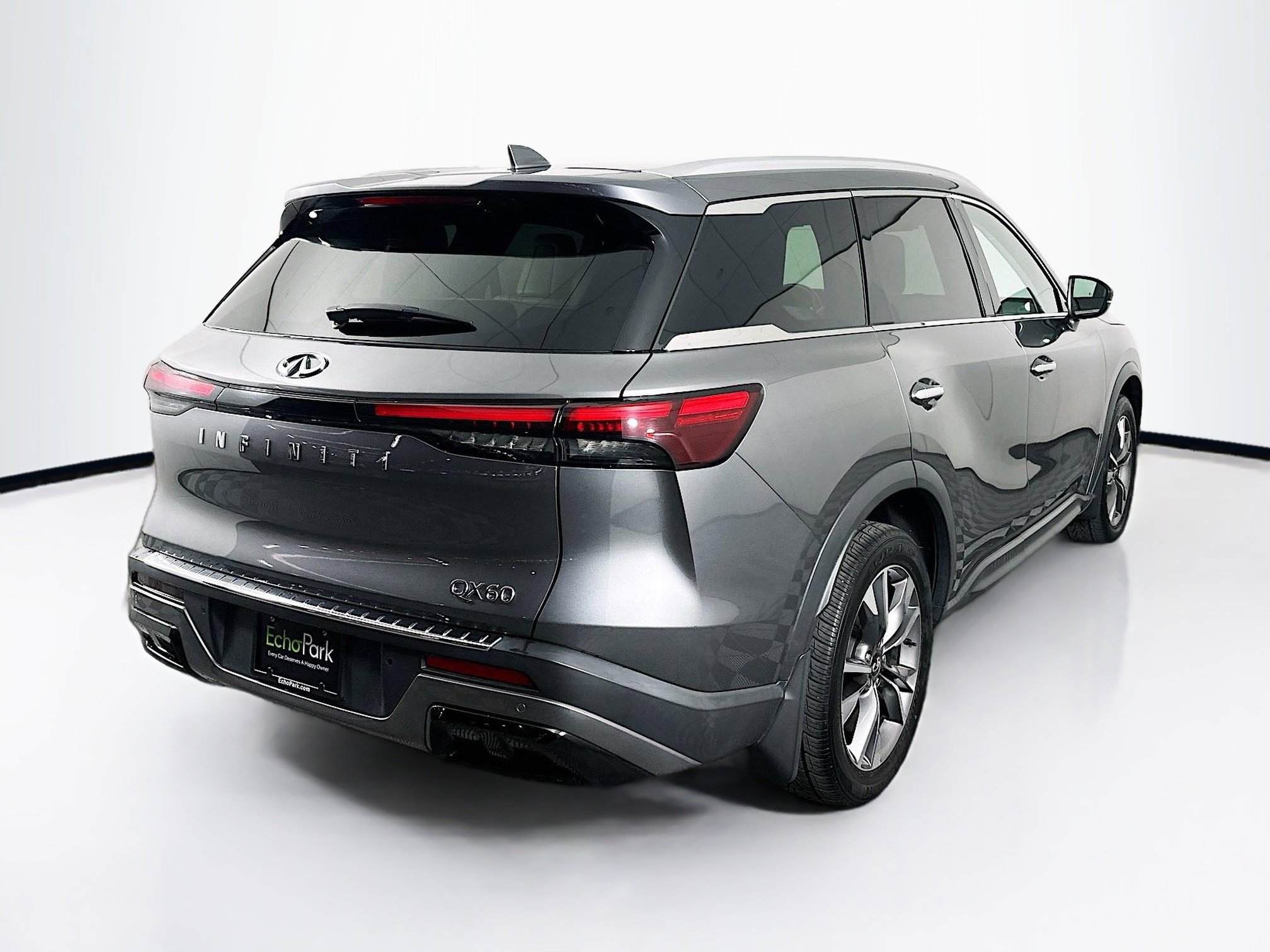 Used 2023 INFINITI QX60 Luxe w/ Cargo Package image 9