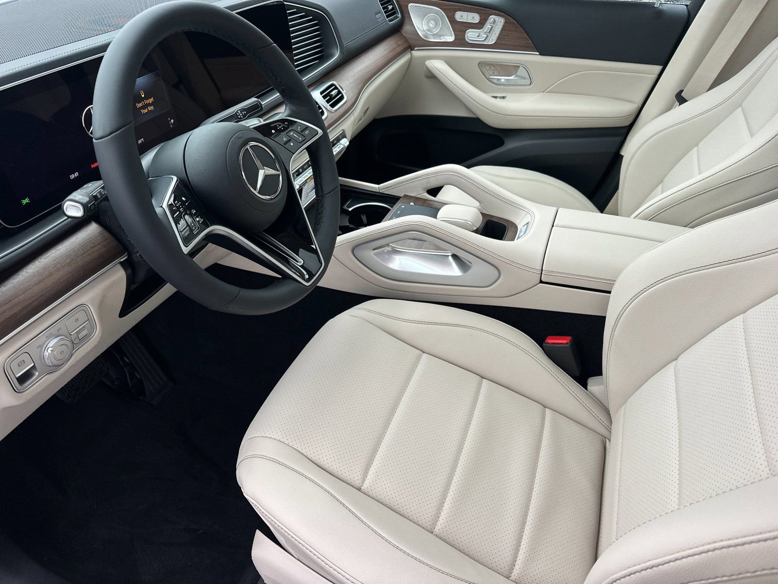 New 2026 Mercedes-Benz GLE 450 4MATIC image 10