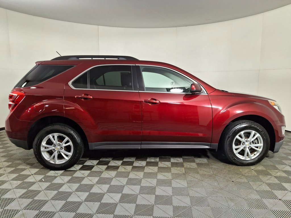 Used 2017 Chevrolet Equinox LT w/ Convenience Package image 6