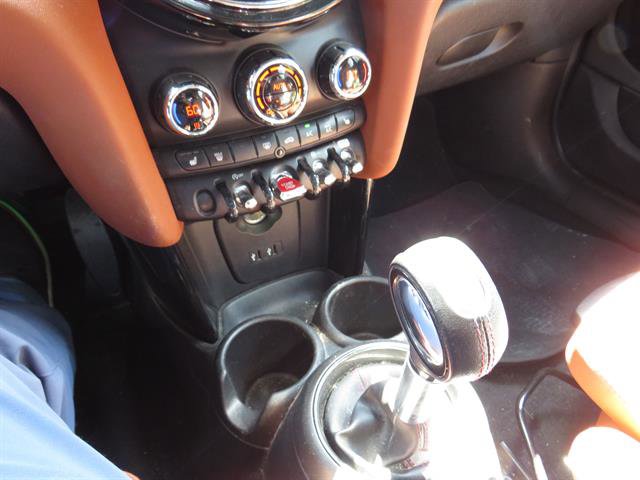 Used 2019 MINI Cooper S FWD image 15