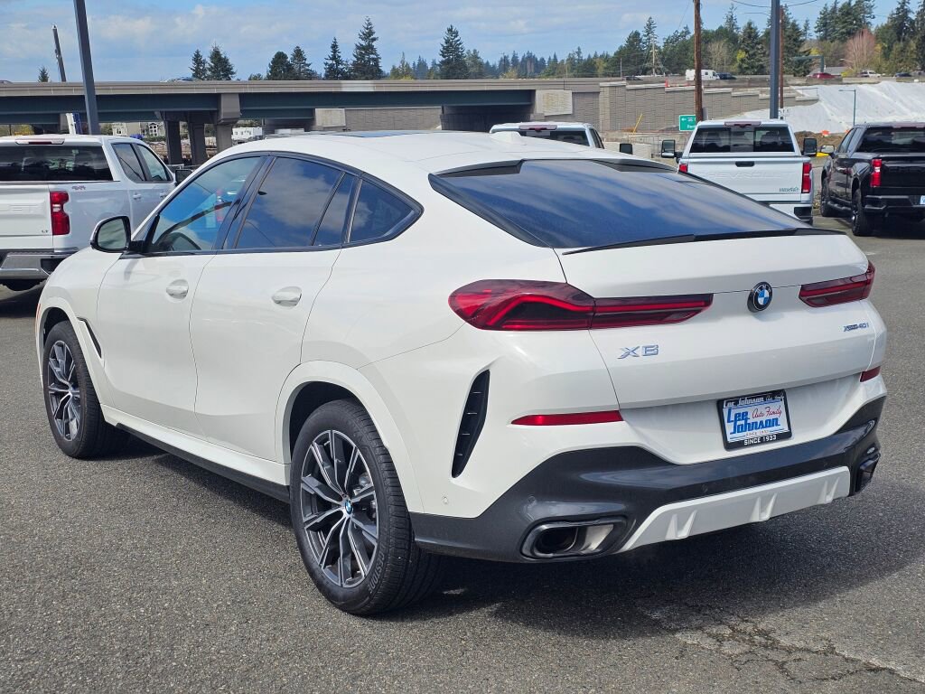 Used 2026 BMW X6 xDrive40i image 7