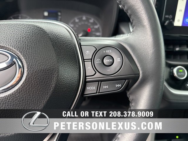 Used 2024 Toyota Corolla Cross SE image 24