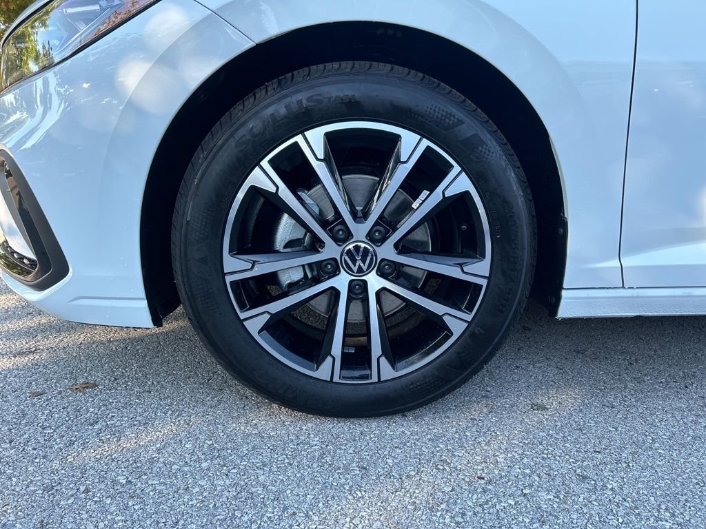 New 2026 Volkswagen Jetta Sport FWD image 30