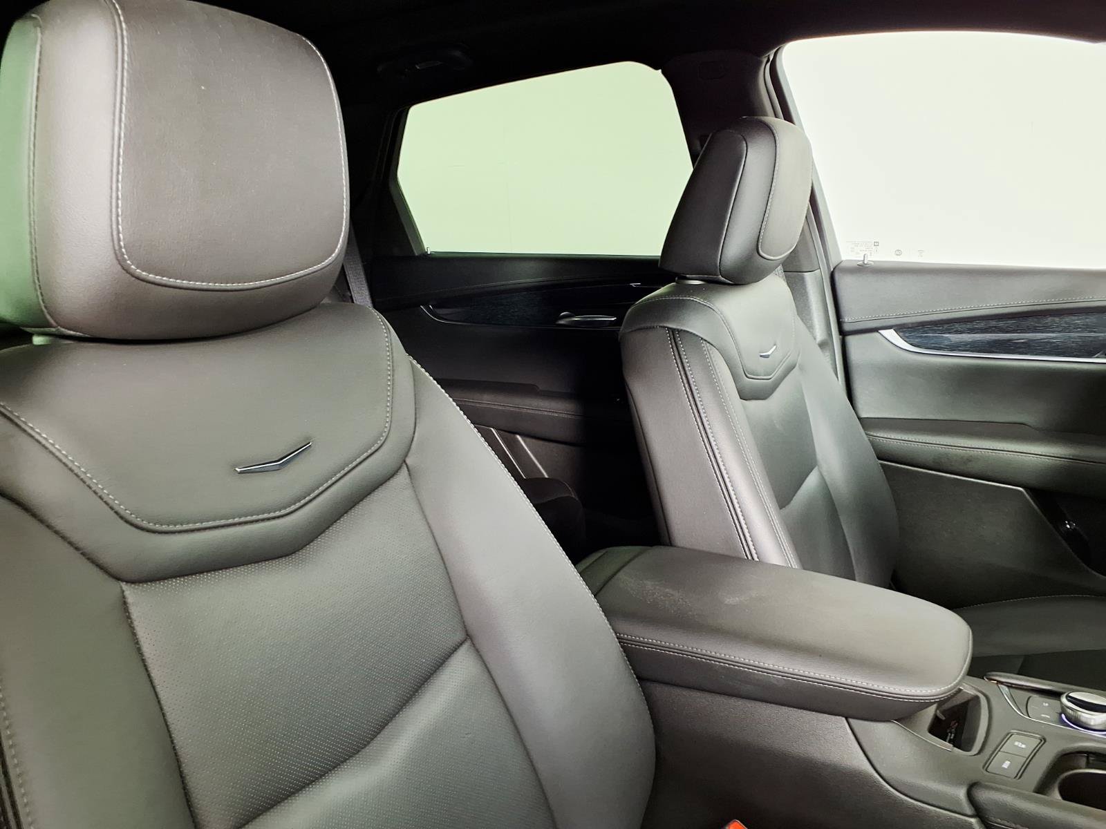 Certified 2023 Cadillac XT5 Premium Luxury AWD/4WD image 10